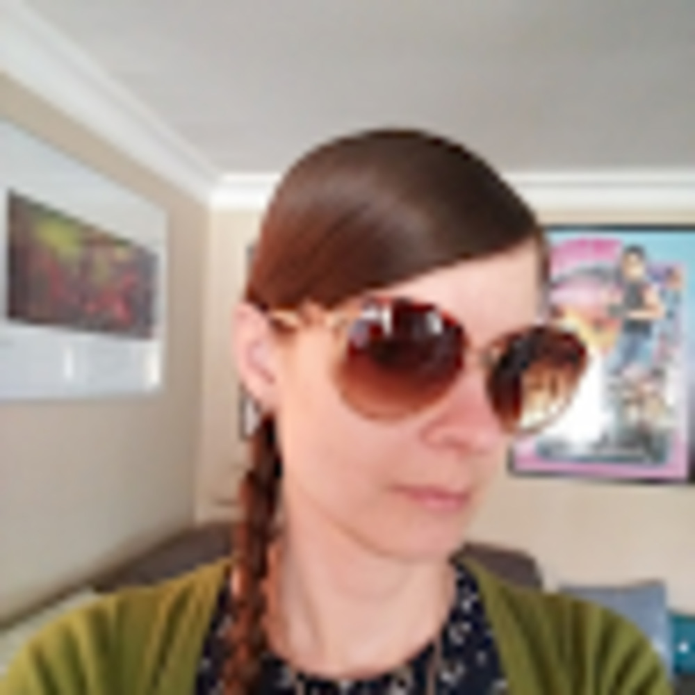 Meet your Posher, Melissa